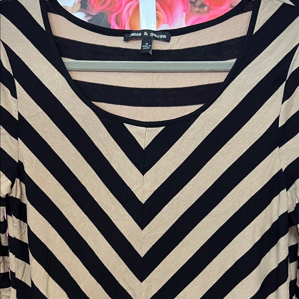 Cable & Gauge Black and Tan Chevron Blouse - Picture 3 of 4